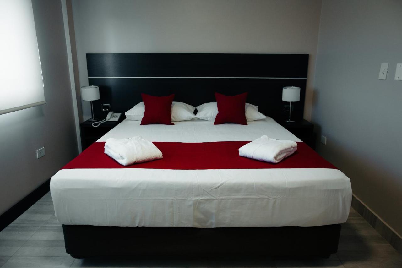 Hotel Batista Posadas Eksteriør bilde